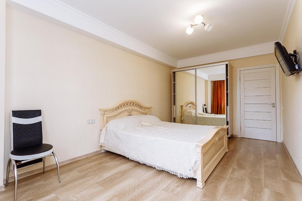 Apartament Confortabil In Centrul Orasului! Chisinau Bagian luar foto