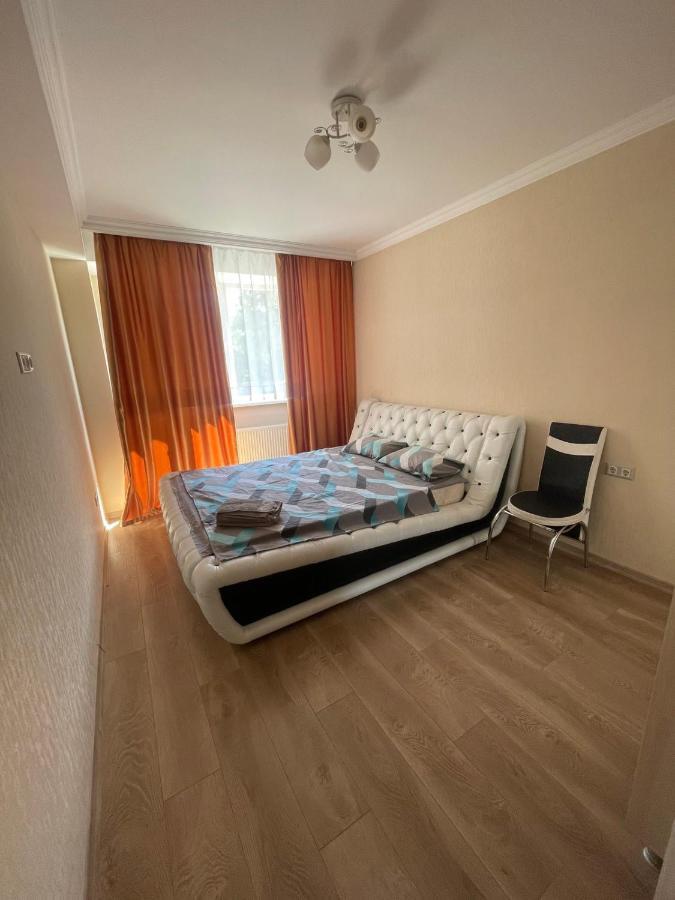 Apartament Confortabil In Centrul Orasului! Chisinau Bagian luar foto